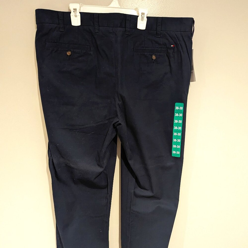 Tommy Hilfiger Tailored Fit Cotton Mens Dress Pants